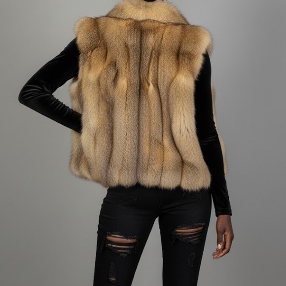 Luxurious Real Crystal Fox Fur Vest - Picture 4 of 6